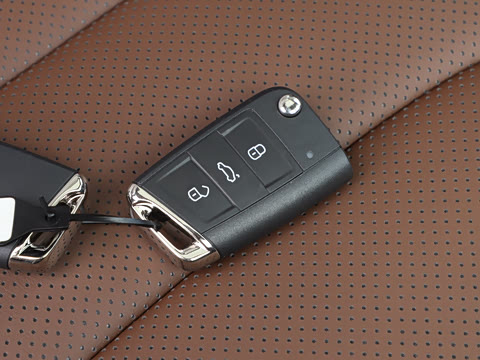 2025�� TSI380 7�������콢��