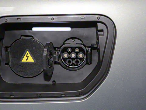 2025�� 318 259km ����̽����