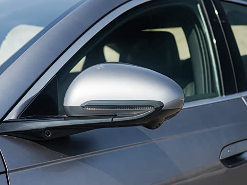 2025�� EV 545KM��Խ��