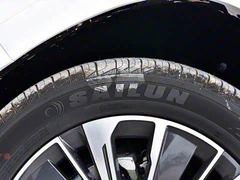 2025�� 1.5TD 2DHT ��Ӣ�� 7��