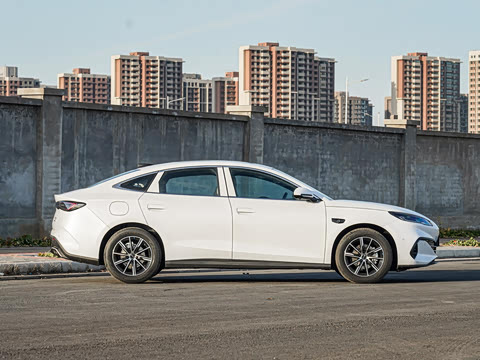 2025�� DM-i �Ǽݰ� 120KM������