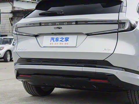 2025�� ����������Max