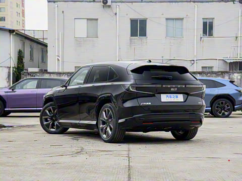 2025�� ����������Max