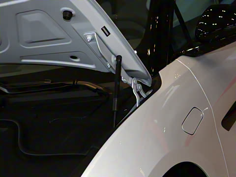 2025�� ��װ��