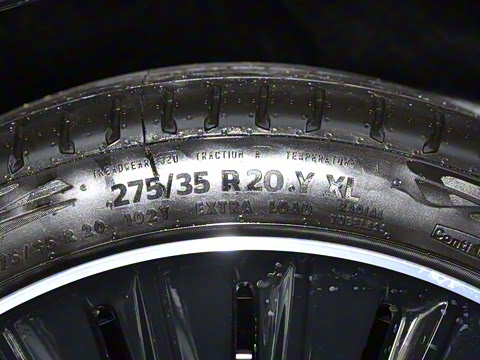 2025�� E 300 �������˶���