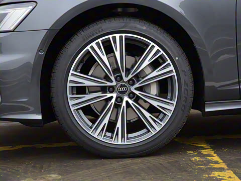 2025�� �Ŀ� 45 TFSI quattro ��ѡ������