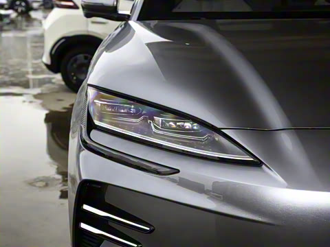 2025�� EV �Ǽݰ� 520km �캽��