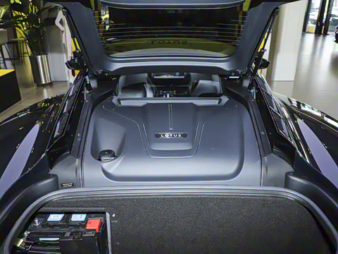 2025�� 2.0T DCT Turbo SE