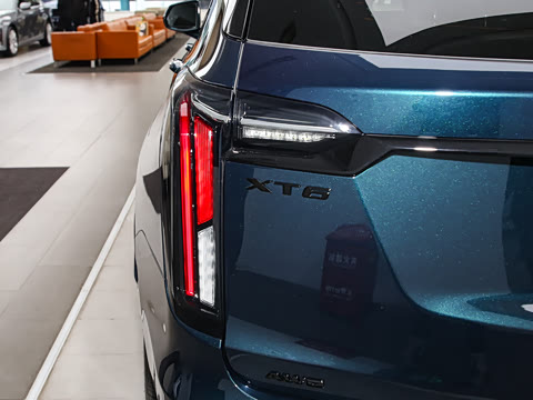 2025�� 2.0T ����������������ڱ��