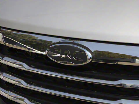 2025�� 1.8L �ֶ������ 5��