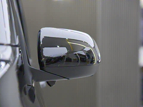 2025�� 2.0T ��; 7��