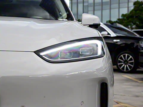 2025�� ����  Ultra ������