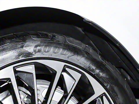 2025�� 45 TFSI ������