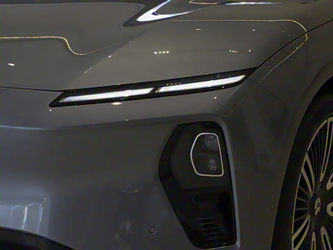 2025�� 102kWh ǩ����