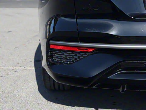 2024�� 50 TFSI quattro ����ʿ�� 6��