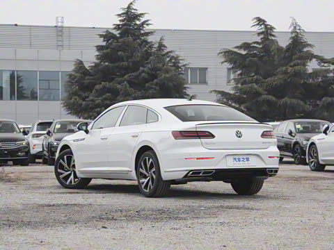 2025�� 330TSI ��Ŀ ������