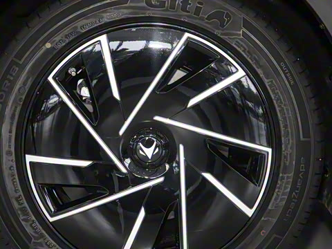 2025�� 560PRO 185kW