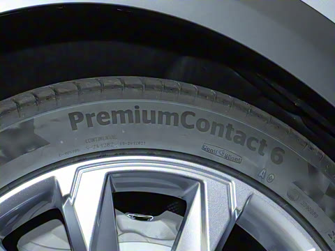 2025�� allroad quattro ̽���� 55 TFSI ����ԽҰ��