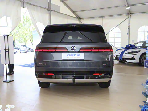 2025�� ������