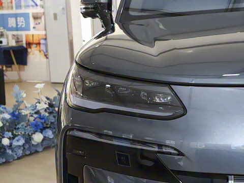 2025�� ������