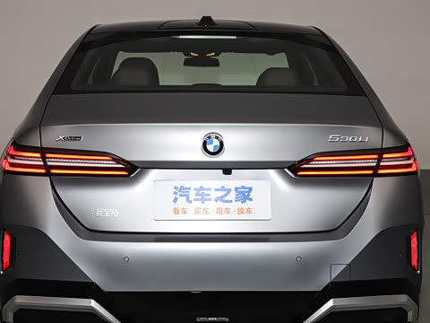 2024�� 530Li xDrive M�˶���װ