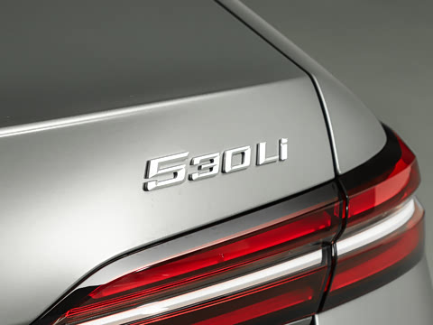 2024�� 530Li xDrive M�˶���װ