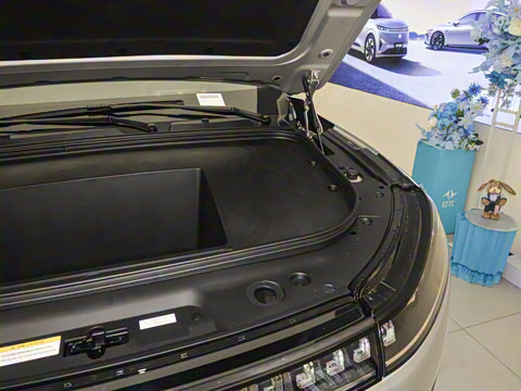 2025�� 636Ultra�Ǽݰ� 6��