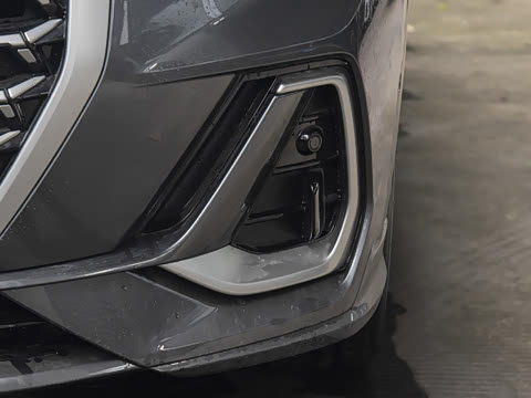 2025�� quattro 45�����ذ� 35TFSI ʱ�ж�����