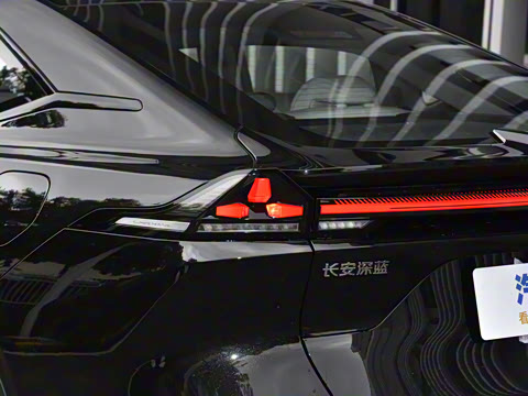 2025�� 230UltraǬ���Ǽ�ADS SE���̰�