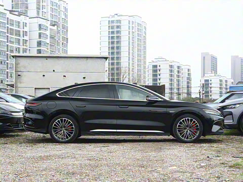 2025�� EV �Ǽݰ� 701KM�����״�������