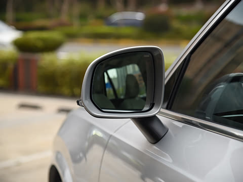 2025�� �Ŀ� B6 ���ź����� 6��