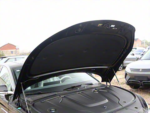 2025�� EV �Ǽݰ� 701KM�����״�������