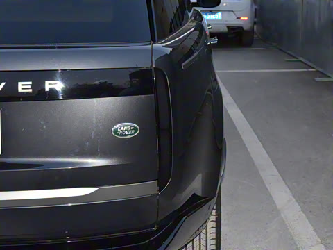 2025�� 3.0 L6 400PS ʢ���ӳ���