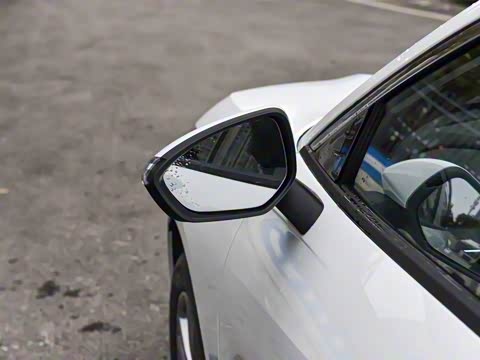 2025�� EM-i 140km Զ����