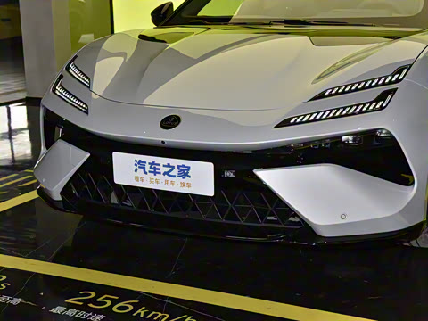 2025�� 600 ������