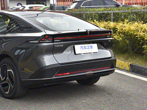 2025�� 530UltraǬ���Ǽ�ADS SE�����