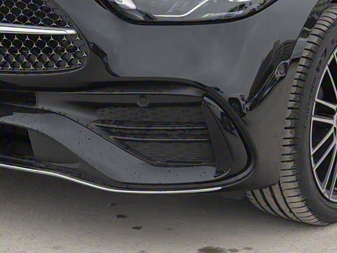 2025�� �Ŀ� C 260 L �˶���