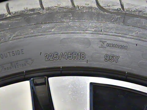 2025�� �Ŀ� C 350 eL