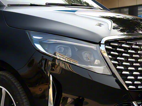 2025�� 2.0T ��Ӱ