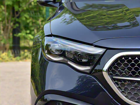 2024�� E 300 L ����˶���