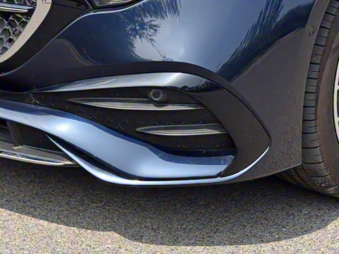 2024�� E 300 L ����˶���