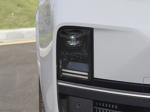 2025�� Ultra ���ܻ��°�