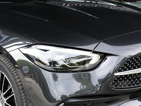 2024�� �Ŀ� C 200 L �˶���