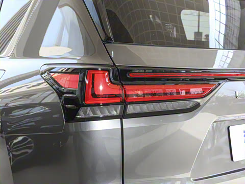 2025�� 700h ����