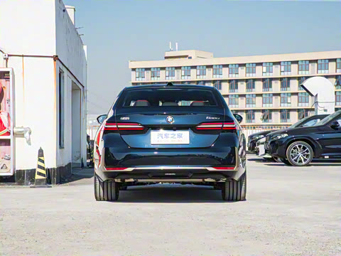 2025�� 530Li ������ ������װ