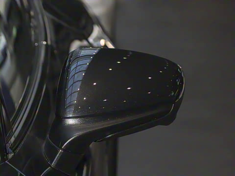 2024�� Taycan 4 Cross Turismo