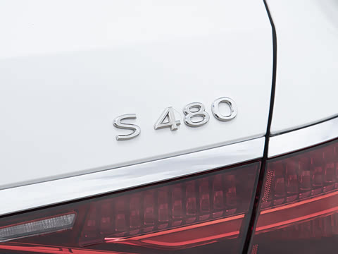 2025�� �Ŀ� S 480 4MATIC