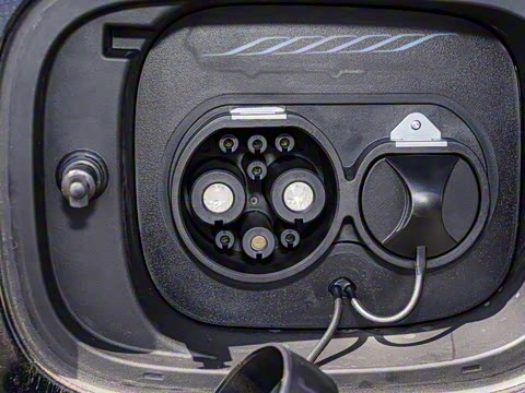 2025�� EV 670KM�����״�������