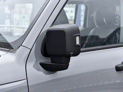 2025�� 2.0T ������