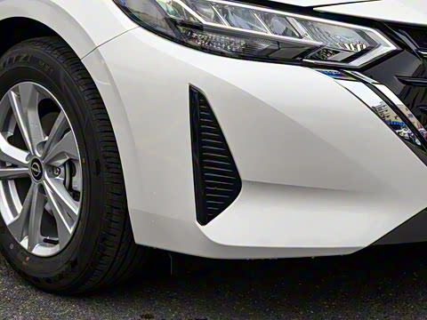 2025�� 1.6L CVT���İ�